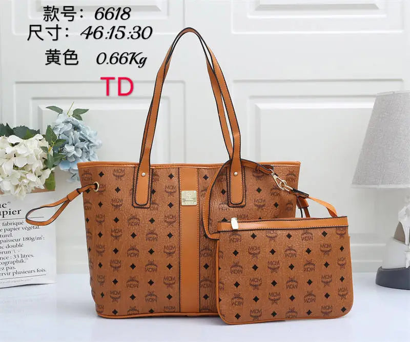 Double "M" Bag Set